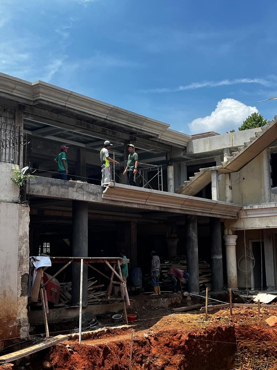 Private Client - Kota Wisata CIbubur